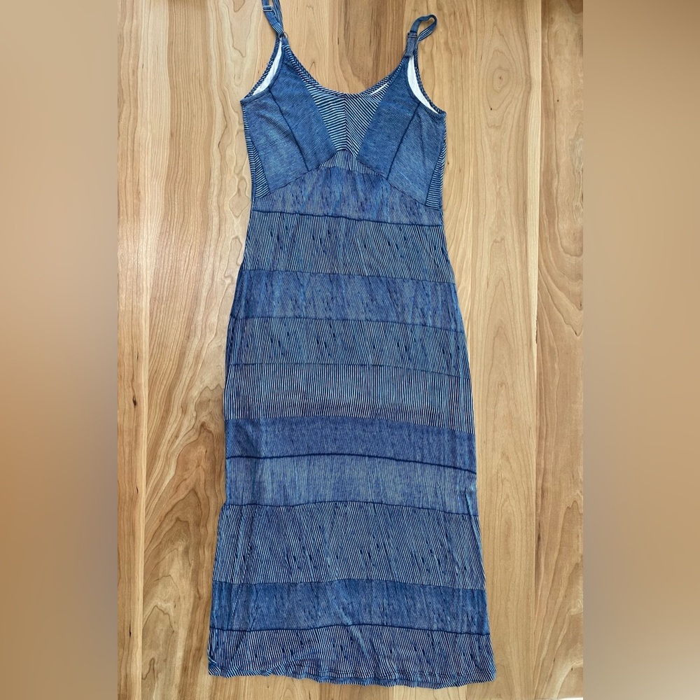 Splendid Women's M Blue Striped Sleeveless Maxi Dress Soft Lightweight - Picture 3 of 5